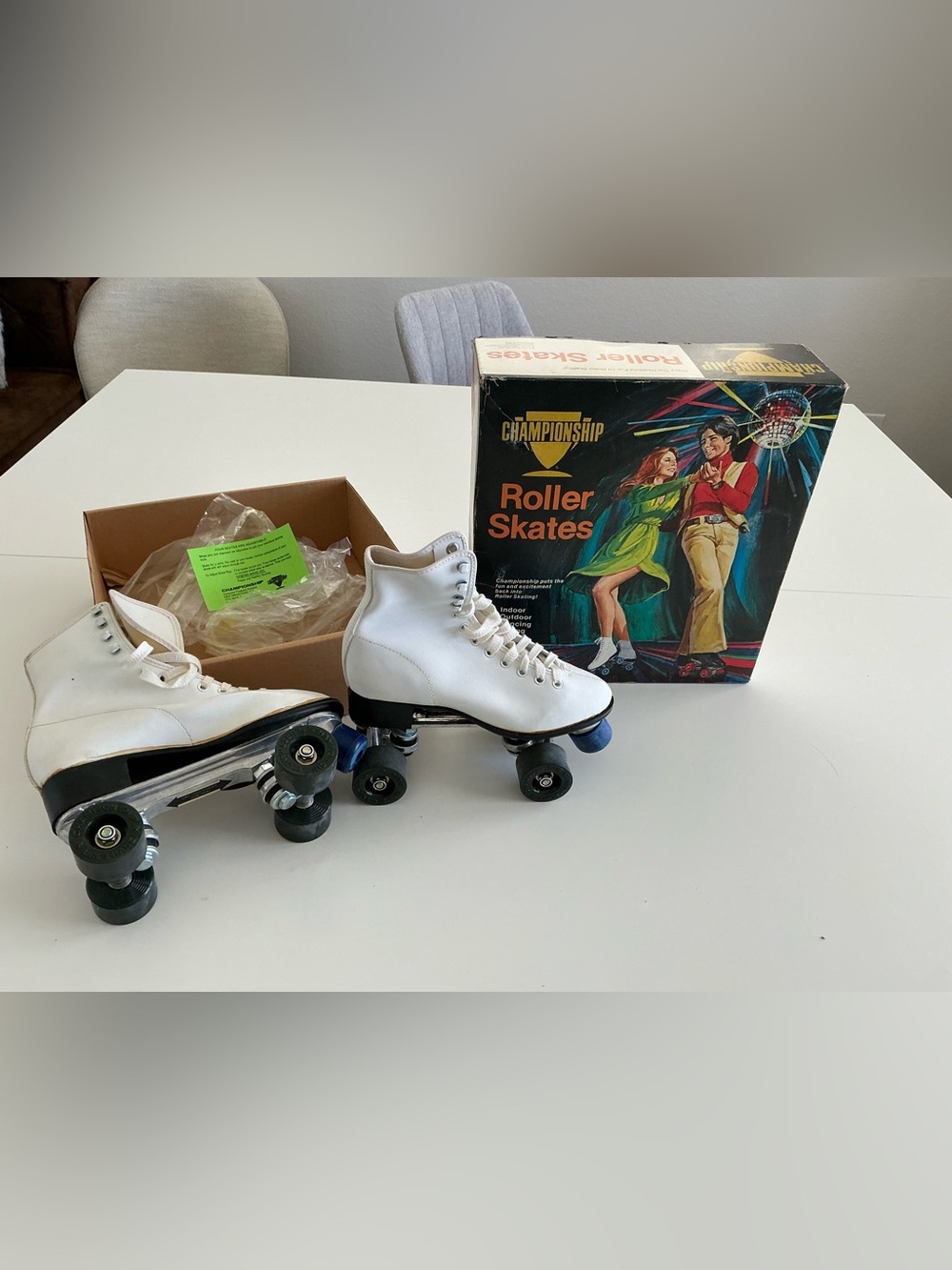 Vintage 1979 Women’s Championship Roller Skates – Size 6